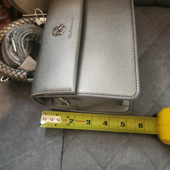 CXL by Christian Lacroix Metallic Hand/Crossbody Bag - Picture 9 of 10